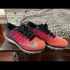 Nike Air Max 2016. Size 9.